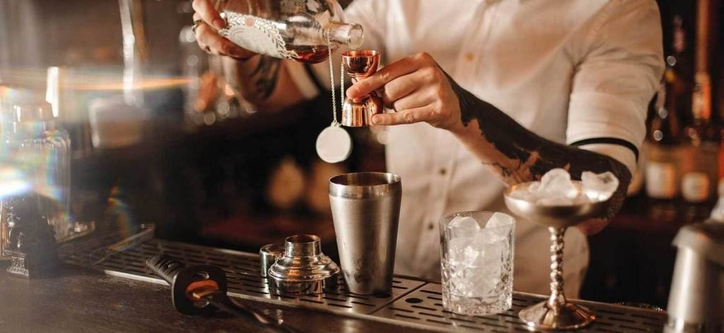 Hire A Bartender Hire A Private Bartender Bartenders For Hire At Home